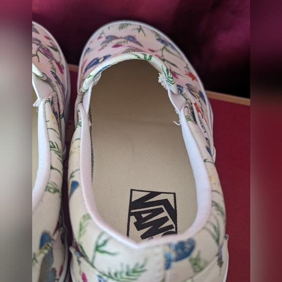 Vans Classic Slip On White Canvas Butterfly Floral Nature Women's 6.5 Men's 5 - Picture 7 of 9
